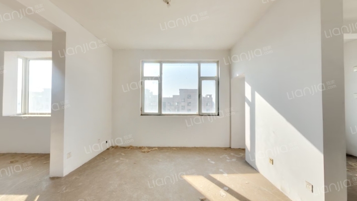 天润新城东区二手房实景图