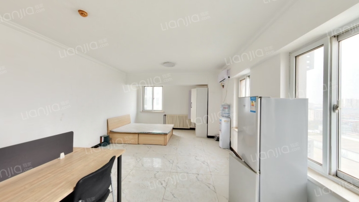 泾渭国际中心二手房实景图