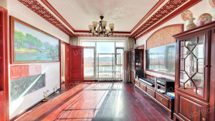 观山满庭芳二手房实景图