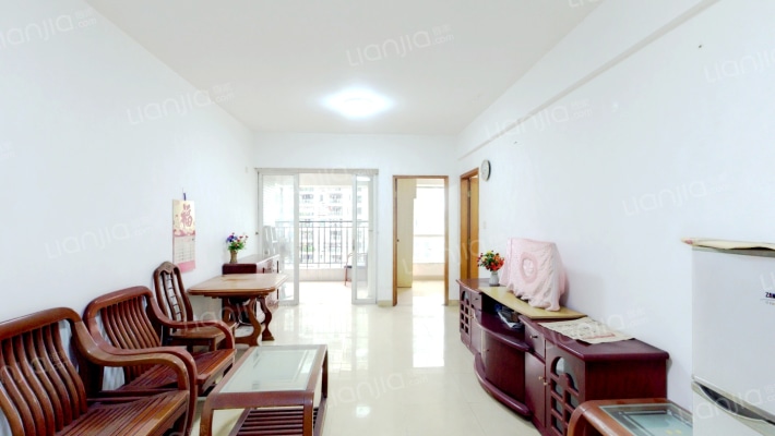 浪琴居二手房实景图