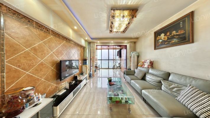 宝泰家园二手房实景图