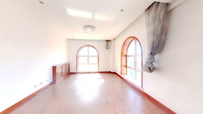 星海商城二手房实景图