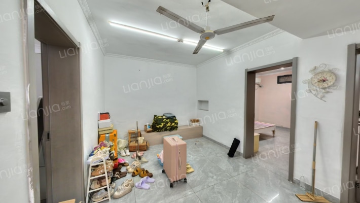 绿都花园二手房实景图