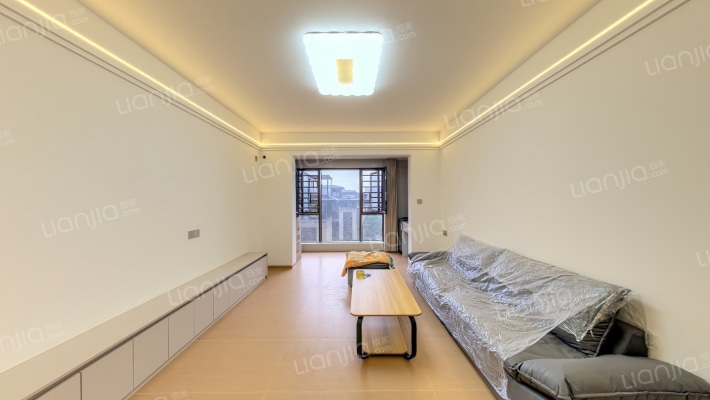 旷远洋湖18克拉二手房实景图