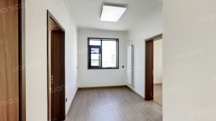 建设西路南267号院二手房实景图