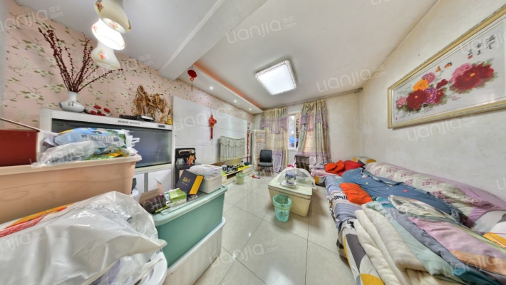 东汽馨苑二手房实景图