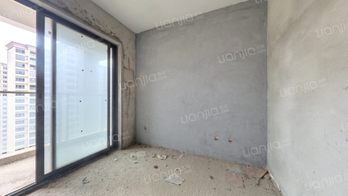 华冠花园二手房实景图