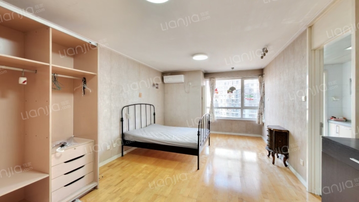 UHN国际村二手房实景图