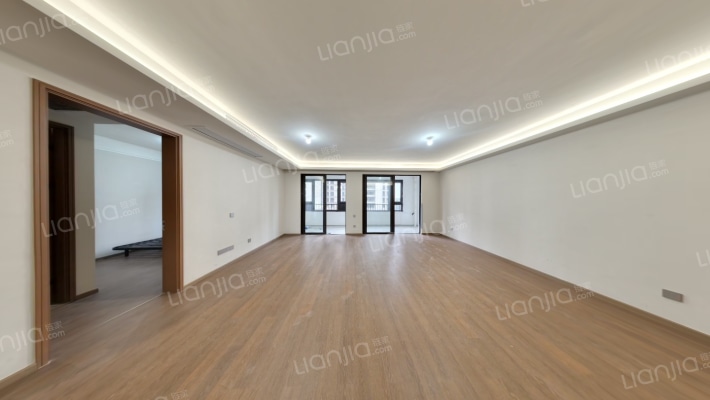 明玥逸庭二手房实景图