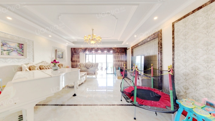 绿地翠谷香堡二手房实景图