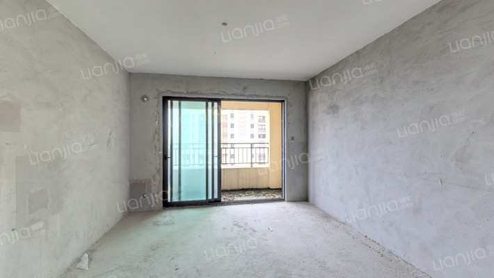 海伦春天二手房实景图