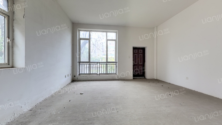 南郡七英里二手房实景图