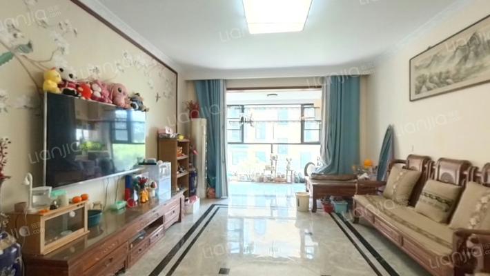 银色港湾二手房实景图