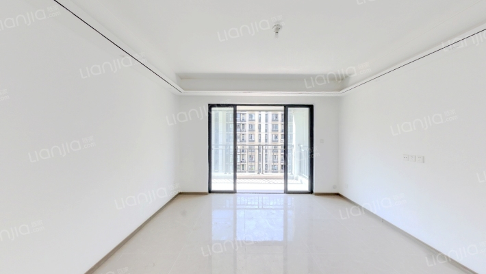 力高君誉滨江二手房实景图