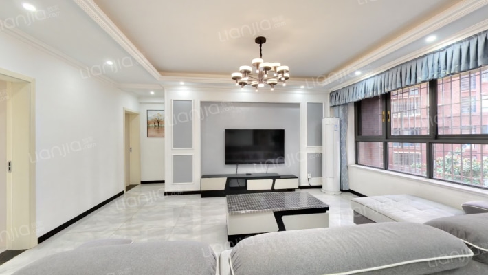 中铁颐禾公馆A区二手房实景图