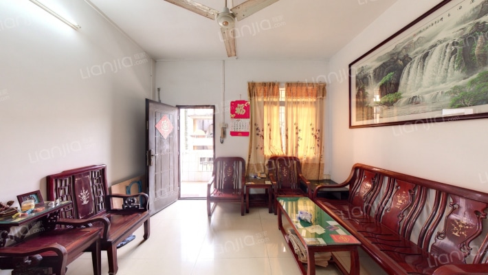 环城路十八号二手房实景图