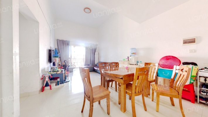 东汇家园二手房实景图