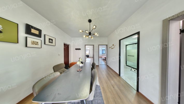 云盘一村二手房实景图