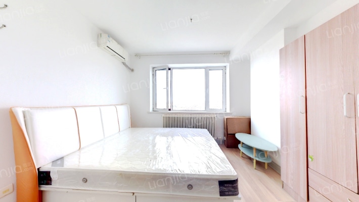 万向城二手房实景图