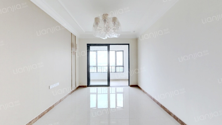 恒大御龙天峰二手房实景图