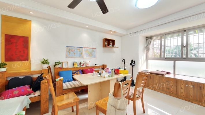 海口乌兰集团公寓楼二手房实景图