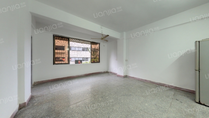 梁围二街二手房实景图