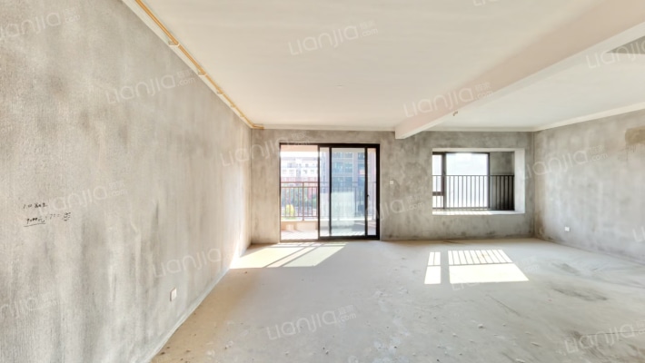 育慧湾花苑二手房实景图