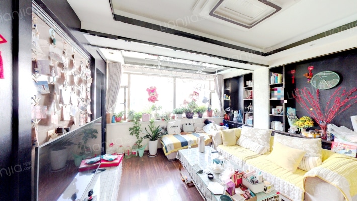 七里河公路运输管理处家属院二手房实景图