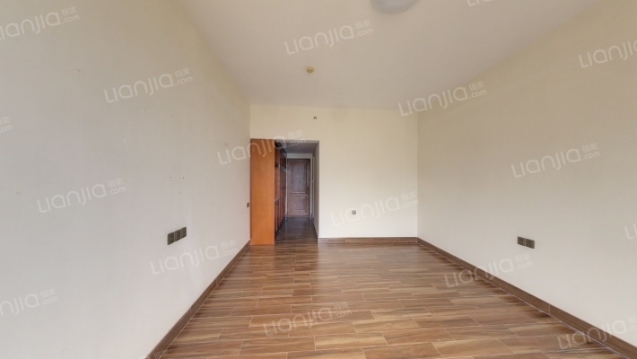 美林雅舍二手房实景图