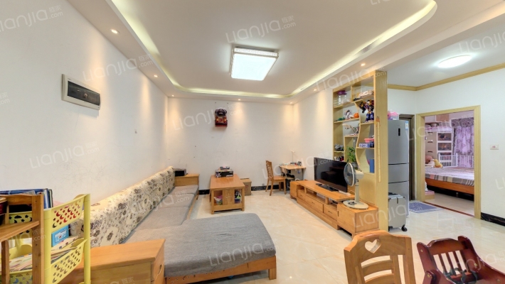 正恒国际二手房实景图