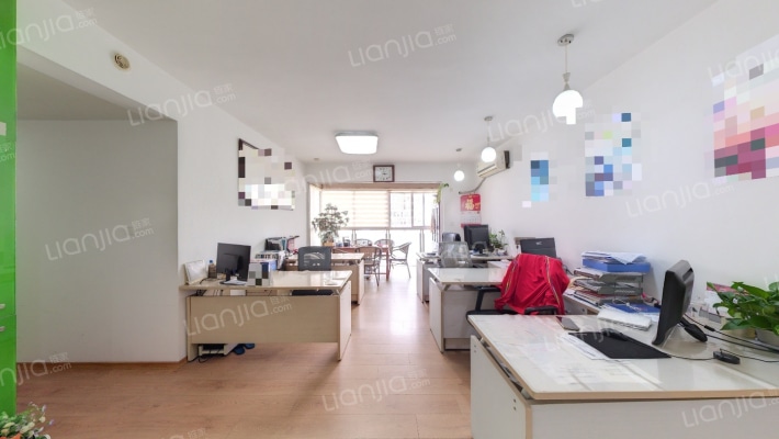 英皇湖畔花苑二手房实景图