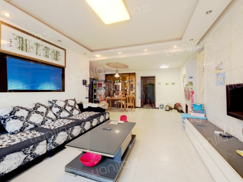 整租·比华利国际城一期 3室2厅 东南