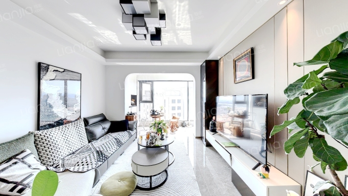 世茂璀璨倾城二手房实景图