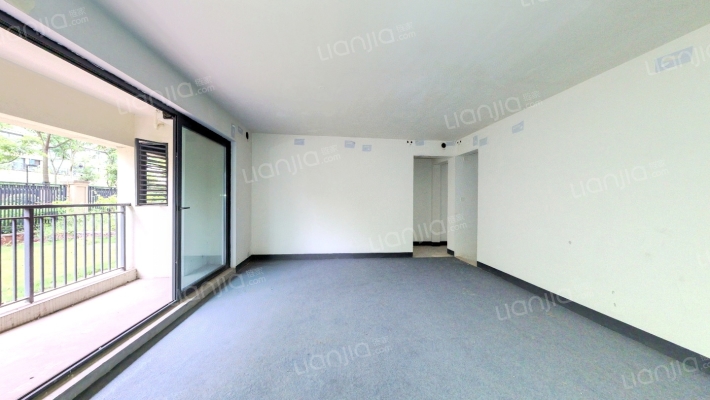 香港置地云山岳北区二手房实景图