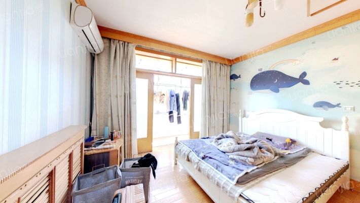 船厂家属楼二手房实景图