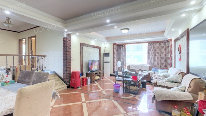 都会广场二手房实景图