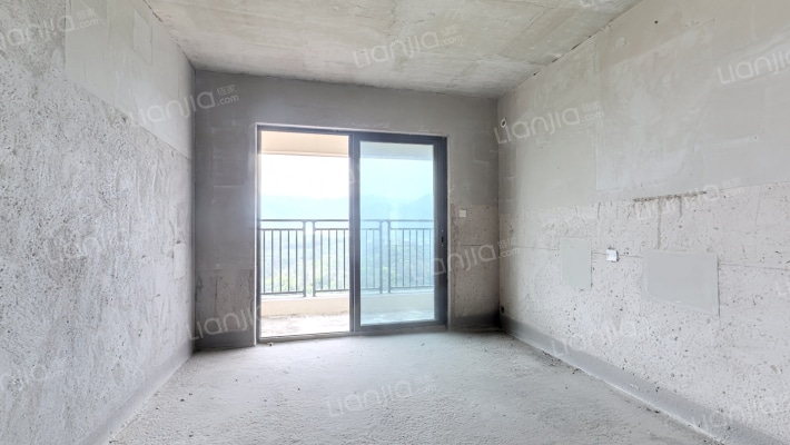 雅居乐龙湖常乐府二手房实景图