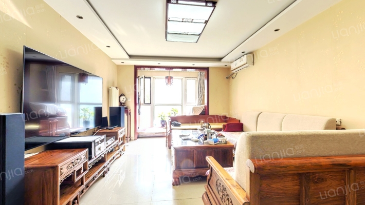 鸿坤理想城礼域府二手房实景图