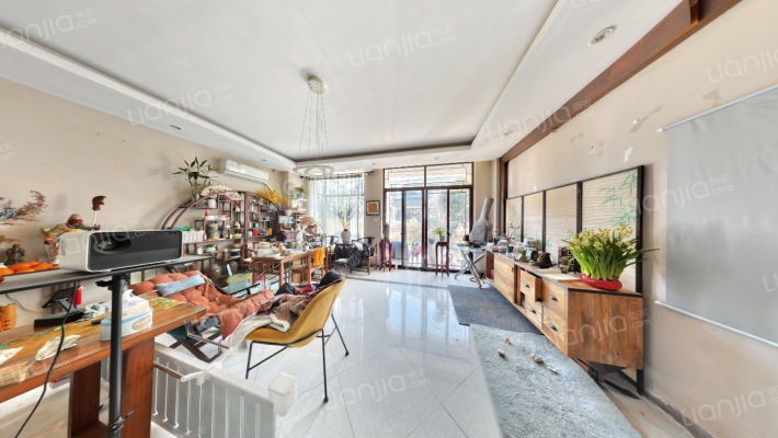 画家公寓二手房实景图