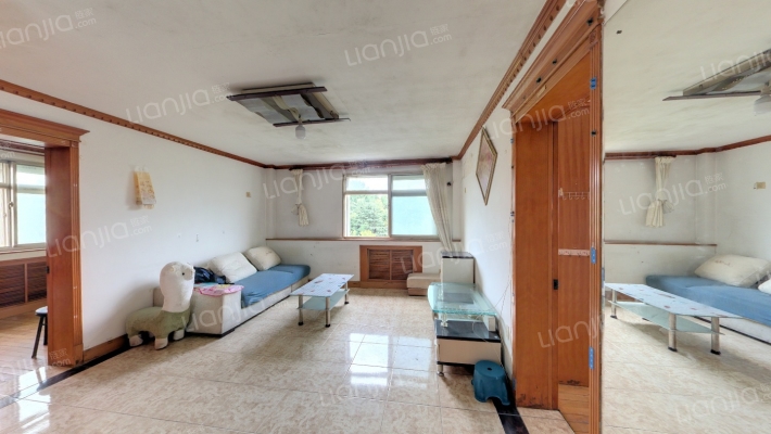 天虹花园二手房实景图