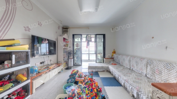 蓝海瑞园二手房实景图