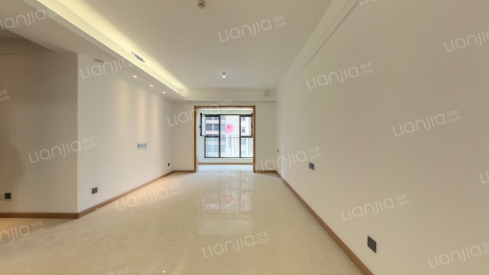 青风公园B区二手房实景图