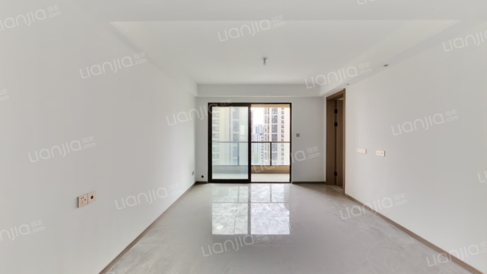 韵动四季花园二手房实景图