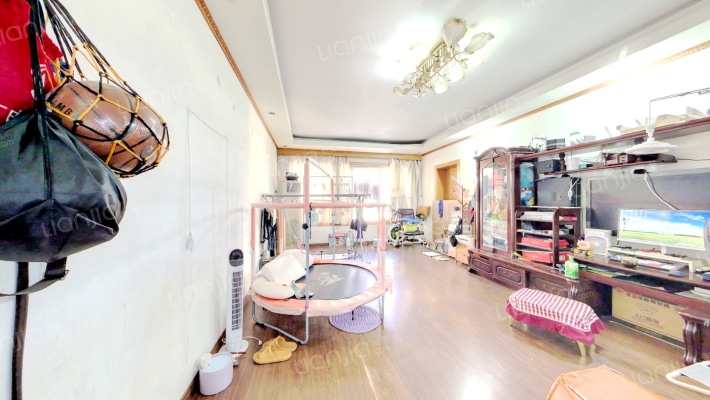 富源公寓二手房实景图