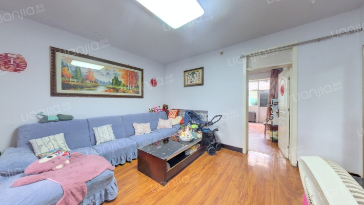 人民路153号院二手房实景图