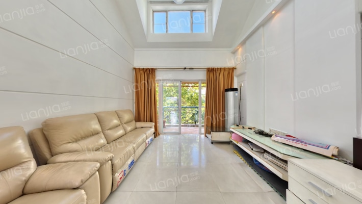 万科四季花城四期二手房实景图