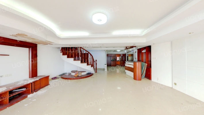 浪琴苑二手房实景图