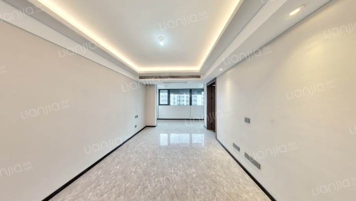 招商万科山水间二手房实景图