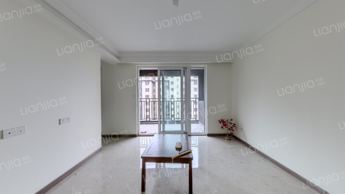 雅居乐富春聆湖雅苑二手房实景图