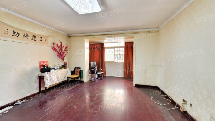 宏泰苑小区二手房实景图